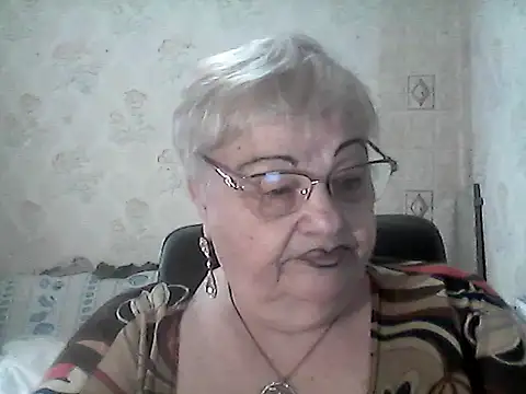 NatalieNorth online show from April 18, 2026, 1:04 pm