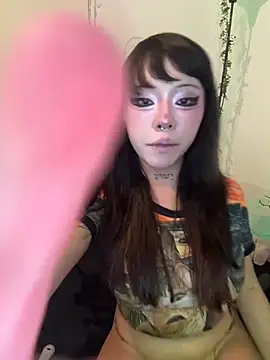 Kitty yukimura online show from June 12, 2026, 12:31 am