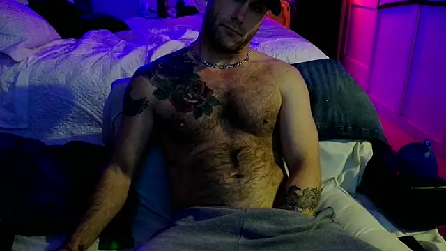 Luv2SuckBWC92 online show from September 27, 2025, 9:03 am