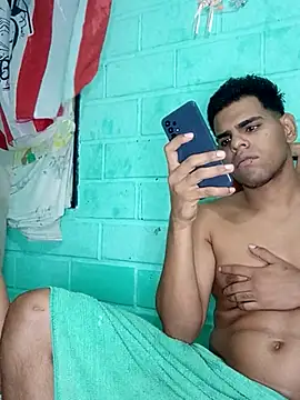 Bigtiti01 online show from September 23, 2025, 2:36 am