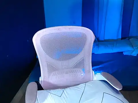 kiamiller x online show from January 17, 2026, 6:40 am