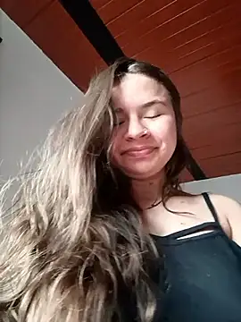 Isa Acosta online show from October 10, 2025, 11:09 am