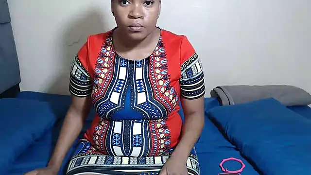 Snapshot of AfricanPopi chatting on October 24, 2025, 7:54 pm AfricanPopi online show from October 24, 2025, 7:54 pm