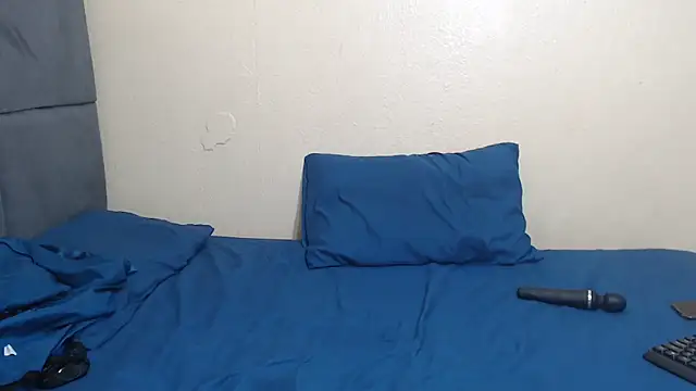 Snapshot of AfricanPopi chatting on November 7, 2025, 5:13 pm AfricanPopi online show from November 7, 2025, 5:13 pm