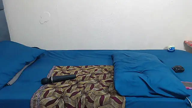 Snapshot of AfricanPopi chatting on November 28, 2025, 4:31 pm AfricanPopi online show from November 28, 2025, 4:31 pm