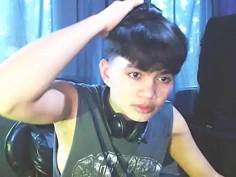 Alexx 143 online show from September 24, 2025, 4:05 am