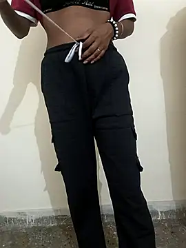 Alia-00 online show from October 11, 2025, 4:01 am