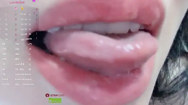 Xiatian520  online show from April 19, 2026, 6:10 pm