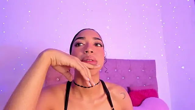 Snapshot of dulce_brown01 chatting on April 4, 2026, 1:30 pm dulce brown01 online show from April 4, 2026, 1:30 pm