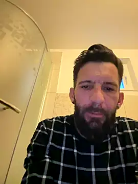 Michel huge online show from December 18, 2025, 5:57 am