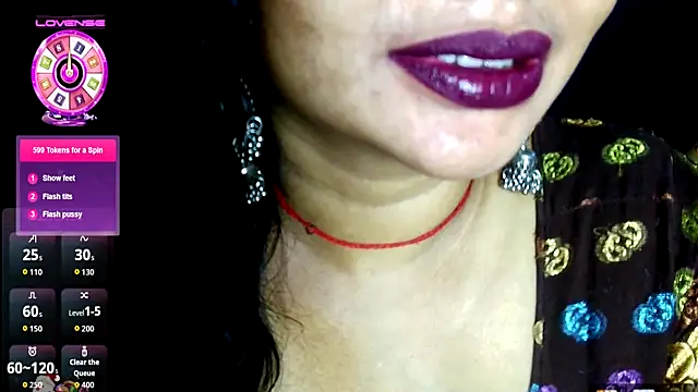 Snapshot of QUEEN_SAKHI- chatting on July 15, 2026, 6:24 pm QUEEN SAKHI- online show from July 15, 2026, 6:24 pm