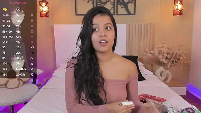 Camila Bustamante online show from November 27, 2025, 3:25 pm