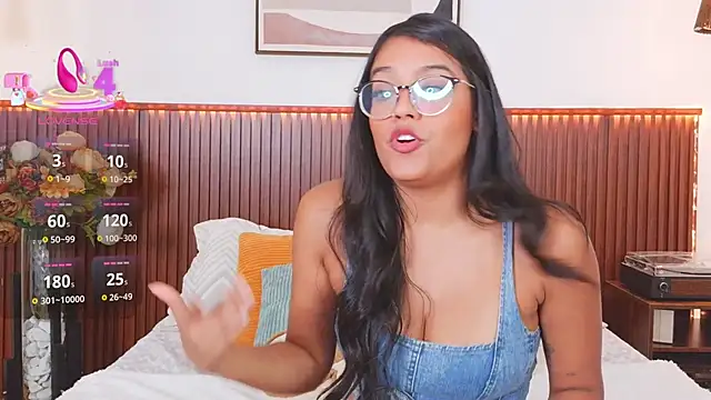 Camila Bustamante online show from April 18, 2026, 7:07 pm