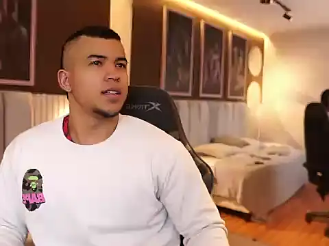 Thiago Valente online show from September 22, 2025, 12:51 pm