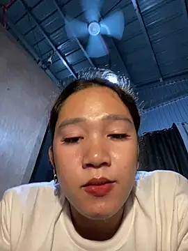 slut clio online show from May 5, 2026, 11:40 am