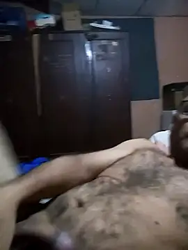 NAUFRAGO 17CM online show from September 19, 2025, 12:12 am