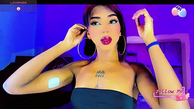 Snapshot of LADY-HOT-SEXY- chatting on October 30, 2025, 10:32 pm LADY-HOT-SEXY- online show from October 30, 2025, 10:32 pm