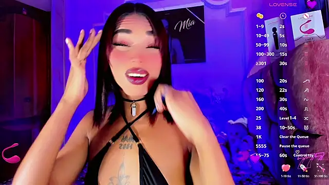 Snapshot of LADY-HOT-SEXY- chatting on June 9, 2026, 9:48 pm LADY-HOT-SEXY- online show from June 9, 2026, 9:48 pm