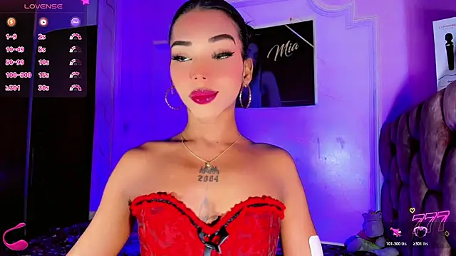 Snapshot of LADY-HOT-SEXY- chatting on July 19, 2026, 3:32 am LADY-HOT-SEXY- online show from July 19, 2026, 3:32 am