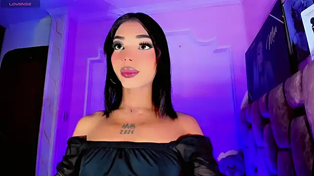 Snapshot of LADY-HOT-SEXY- chatting on July 26, 2026, 3:04 am LADY-HOT-SEXY- online show from July 26, 2026, 3:04 am