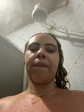 Snapshot of Chloe_Leaozinho chatting on July 20, 2026, 10:01 pm Chloe Leaozinho online show from July 20, 2026, 10:01 pm