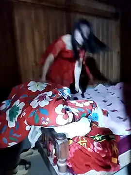 Tiyir597 online show from November 9, 2025, 3:43 pm