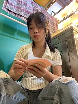 Phayphay77 online show from September 19, 2025, 1:07 am