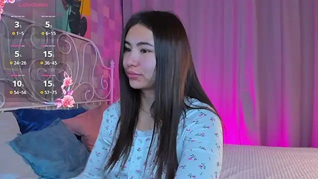 Megan Williamms online show from October 30, 2025, 12:56 am