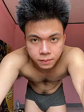 Snapshot of JerichoGutierez chatting on May 15, 2026, 2:29 am JerichoGutierez online show from May 15, 2026, 2:29 am