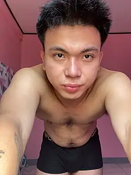 JerichoGutierez online show from July 7, 2026, 4:15 am