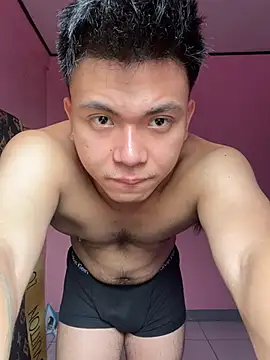 JerichoGutierez online show from July 24, 2026, 4:10 am