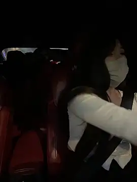 xiao-mo520 online show from April 20, 2026, 10:51 am