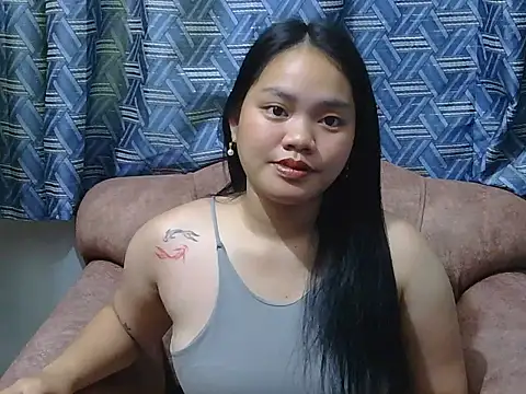 prettykrysgirl online show from April 26, 2026, 3:59 am