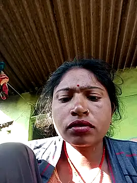 Payal-0143 online show from December 5, 2025, 9:18 am