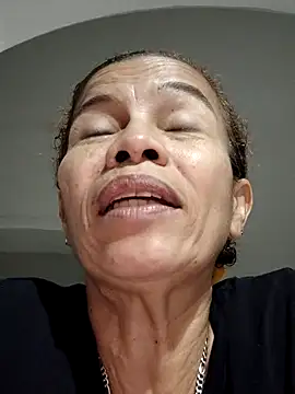 Merybeks online show from October 21, 2025, 10:38 am