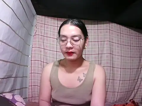 asian janella online show from February 20, 2026, 7:14 pm