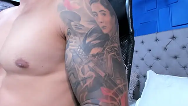 andres-clark92 online show from December 2, 2025, 5:30 pm