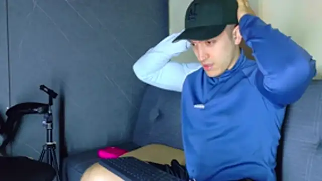 ALANNFERRER online show from March 6, 2026, 10:12 am