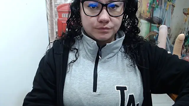 greeneyes nurse online show from September 9, 2025, 3:28 am