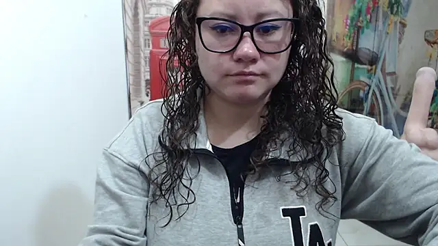 greeneyes nurse online show from December 2, 2025, 9:21 pm