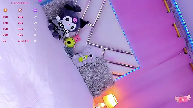 jazlyn G online show from September 19, 2025, 6:04 am