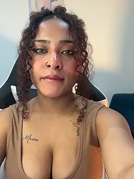 Snapshot of Kass_1 chatting on November 21, 2025, 2:54 am Kass 1 online show from November 21, 2025, 2:54 am