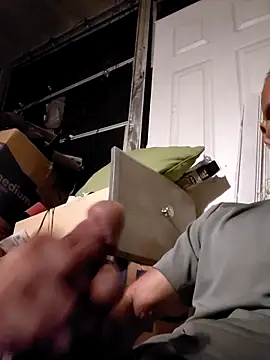 Hungwell1515 online show from October 11, 2025, 10:47 am