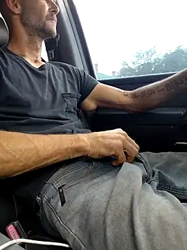 Hungwell1515 online show from February 21, 2026, 1:56 pm