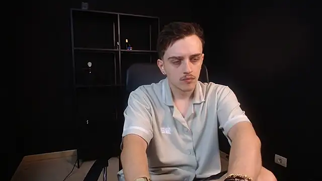 FelixStarkk online show from July 10, 2026, 6:07 am