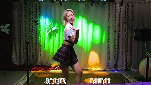 yznt-dudu online show from June 2, 2026, 3:08 am