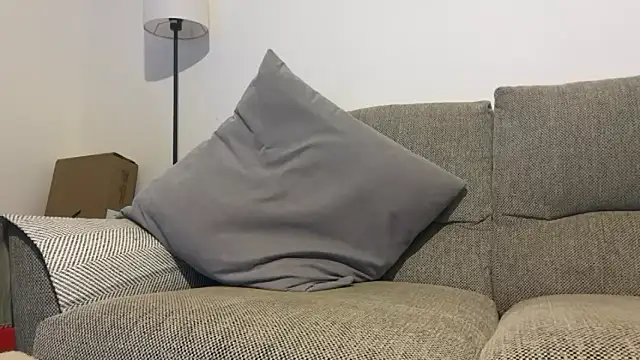 Snapshot of That_English_Rose_ chatting on January 7, 2026, 6:27 am That English Rose online show from January 7, 2026, 6:27 am