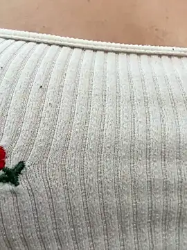 TriumphLove online show from December 19, 2025, 4:19 am