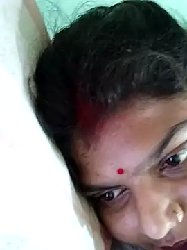 Hot mirchjii online show from September 11, 2025, 2:39 pm