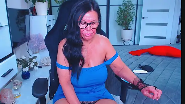 Anna Blare online show from September 16, 2025, 9:32 am